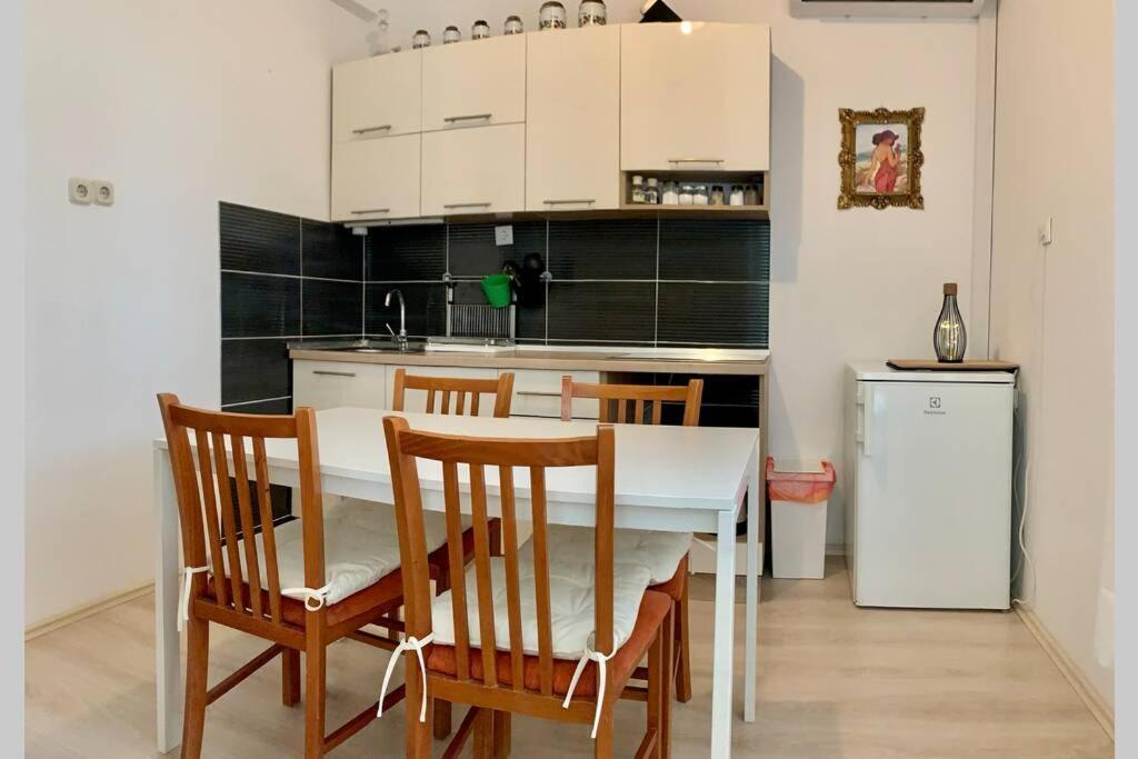Summer Apartment 4 ماكارسكا المظهر الخارجي الصورة